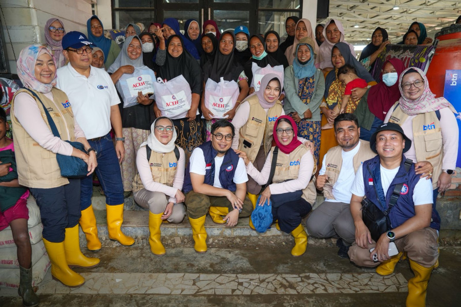 Srikandi BTN  Terjun Ke Tamiang Aceh Bantu Masyarakat  Korban  Bencana Banjir Bandang
