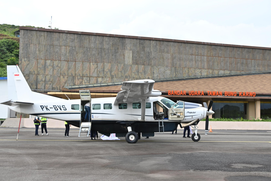 Penerbangan Perdana Subsidi Angkutan Udara Perintis Korwil Gorontalo Dimulai