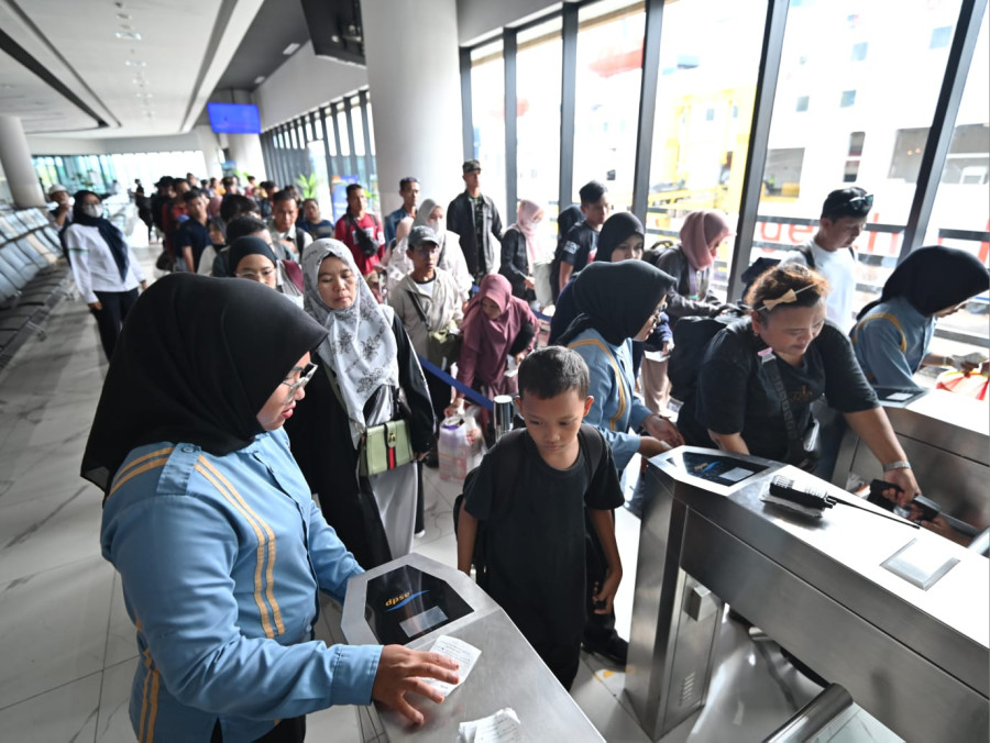 Periode Mudik Lebaran 108 Ribu Orang Menyeberang dari Sumatera  ke  Jawa