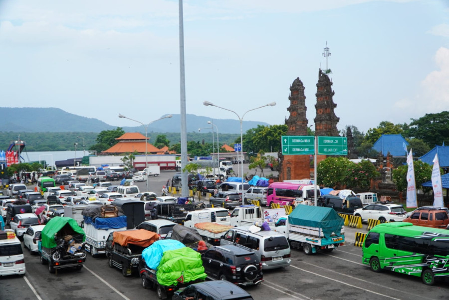 Jelang Nyepi dan Lebaran, Volume Kendaraan Ketapang -Gilimanuk Meningkat, ASDP Operasikan 35 Unit Kapal  