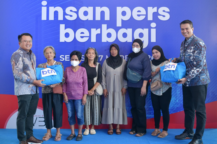 BTN dan Insan Pers Salurkan 600 Paket Sembako 