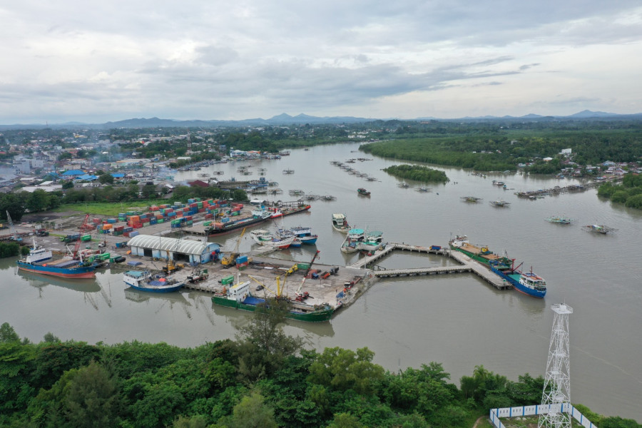 PTP Nonpetikemas Optimalkan Layanan Bongkar Muat Biji Timah di Tanjung Pandan