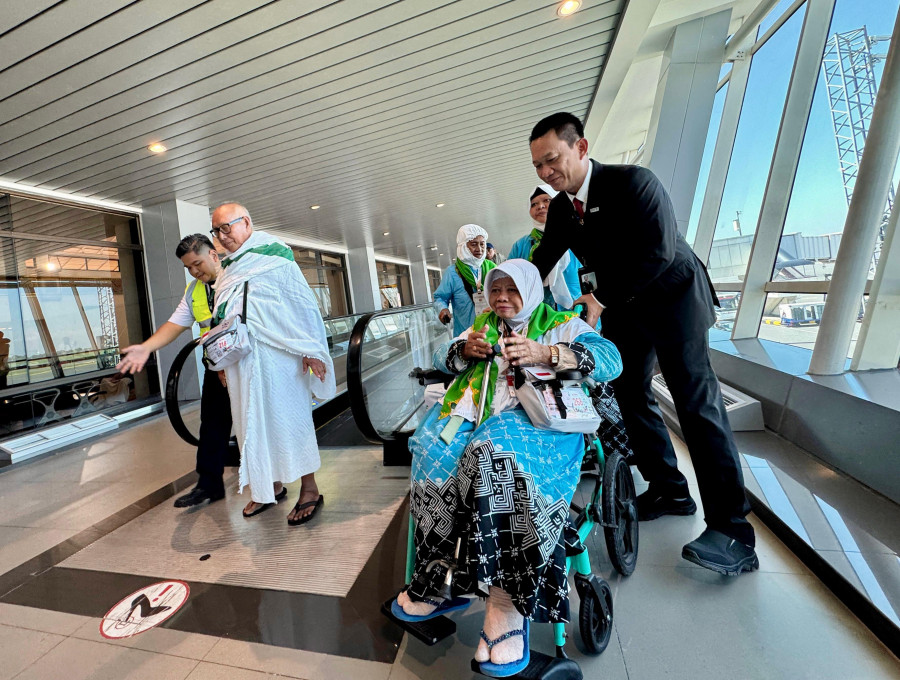 GM Bandara Juanda Surabaya Lepas Fase Keberangkatan Gelombang Dua Jemaah Calon Haji