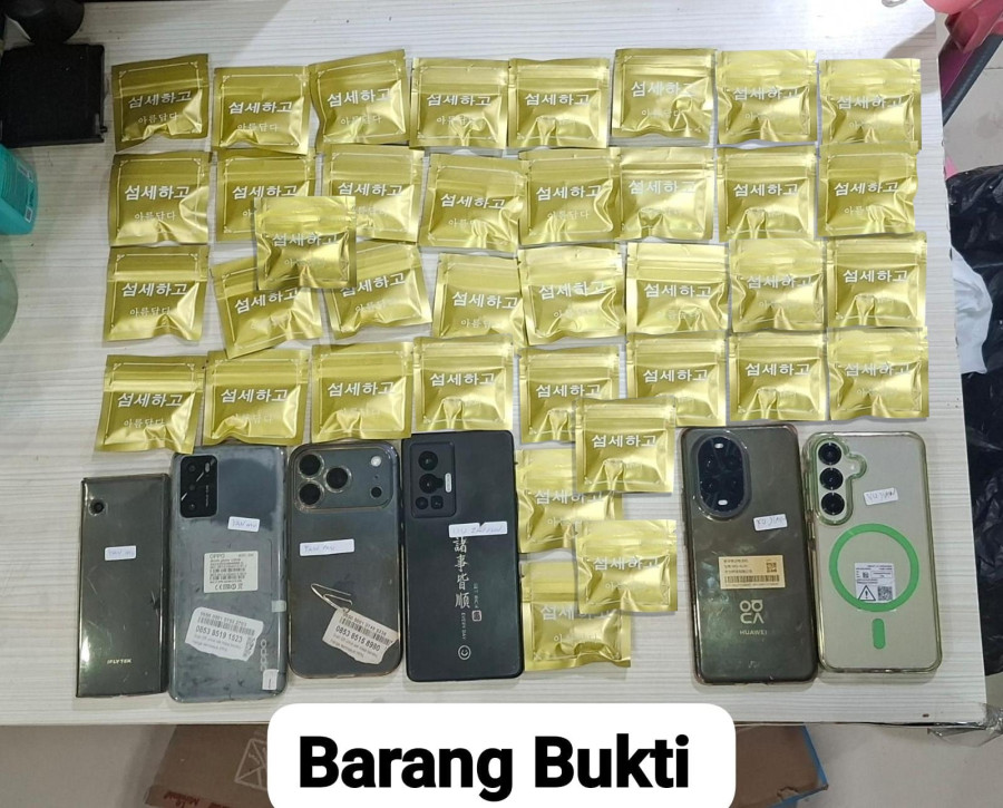 Empat WNA Asal Tiongkok  Pengedar Narkotika Ditangkap 