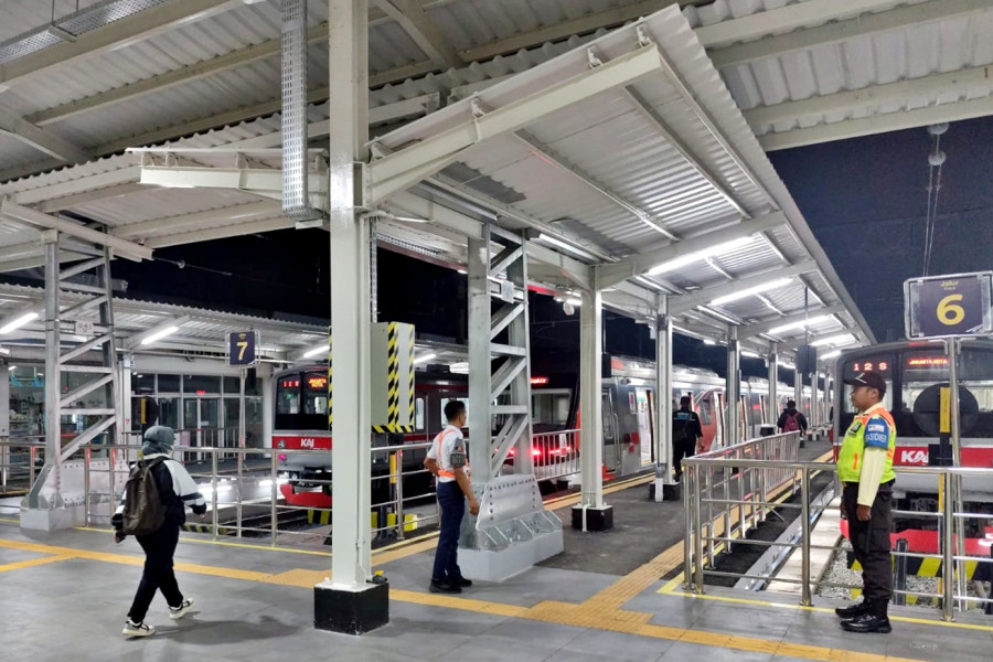 Perpanjangan Selesai Peron Sisi Barat  Stasiun Bogor  Kembali Beroperasi