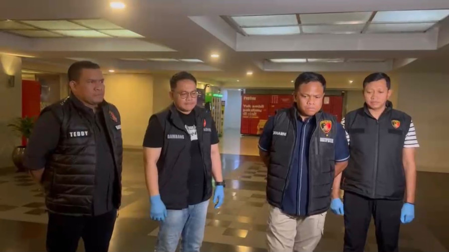 Puluhan kilo gram  Emas Hasil Tambang Ilegal  Nyaris Diselundupkan ke Dubai
