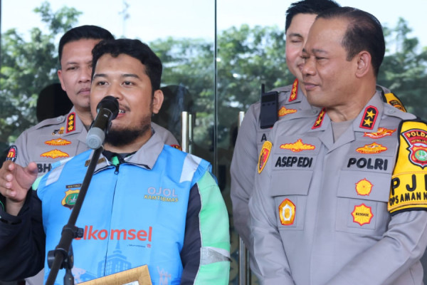 Tangkap  Maling Motor, Pengemudi Ojol Dapat Penghargaan