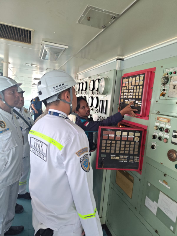 Ditjen Hubla Tahan Kapal Yang Tidak Memenuhi Syarat Keselamatan