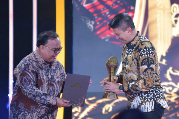 BTN Housingpreneur Sabet Penghargaan