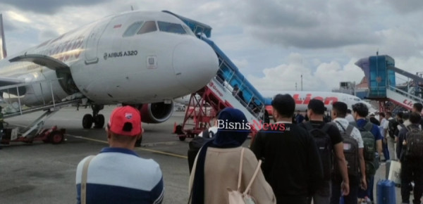 Dellay Penerbangan dan Penumpukan Penumpang  Saat Libur Nataru, Ini Pemicunya ....