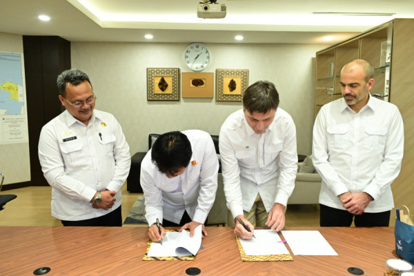 Indonesia–Prancis Teken Kerjasama Teknis Penerbangan Sipil