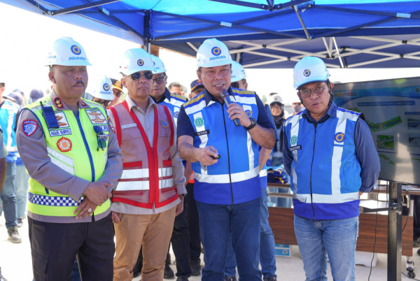  Dirut Jasa Marga  Bersama Dirjen Hubdar  dan Kakorlantas Tinjau  Jalur Fungsional di DIY dan Jateng 