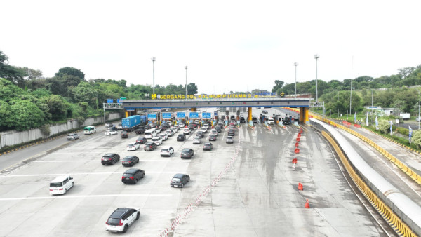 Arus Lalin  di Tol Jabodetabek dan Jabar Selama di Periode Libur Imlek, 