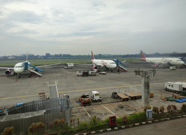 Cuaca Ekstrem, Operasional Bandara Soetta Terganggu,   Injourney Airports Minta  Maaf 