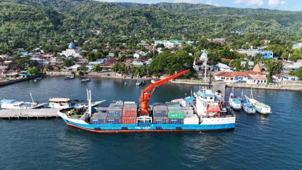 PELNI  Teken Kesepakatan Kerjasama Dengan PT Meratus Line di Program Tol Laut