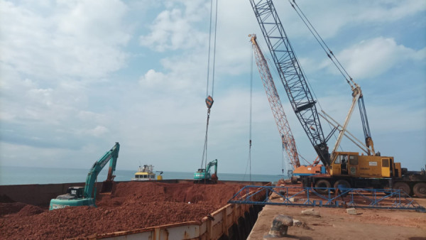 PTP Nonpetikemas Pontianak Perkuat Rantai Pasok dan Ekspor Komoditas Kalimantan Barat di Terminal Kijing 