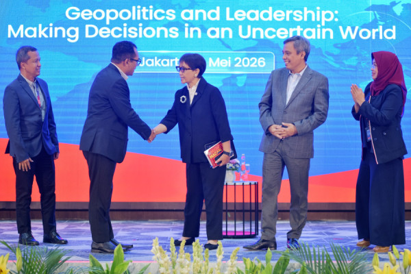 BTN Perkuat Wawasan Geopolitik Global, Expert Talk Session Hadirkan Menlu Retno 