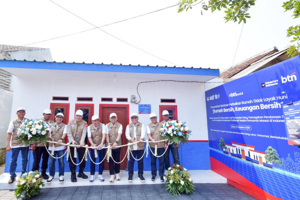 BTN dan PPATK  Perbaiki Rumah Tidak Layak Huni