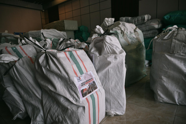Kemenhub Kirim 7,9 Ton Bantuan Kemanusiaan ke NTT