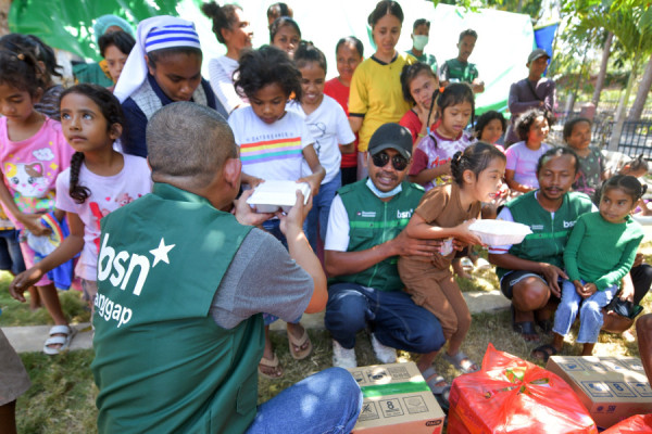 Bank BSN  Distribusikan Bantuan  Kemanusiaan Masyarakat  Korban Gempa NTT