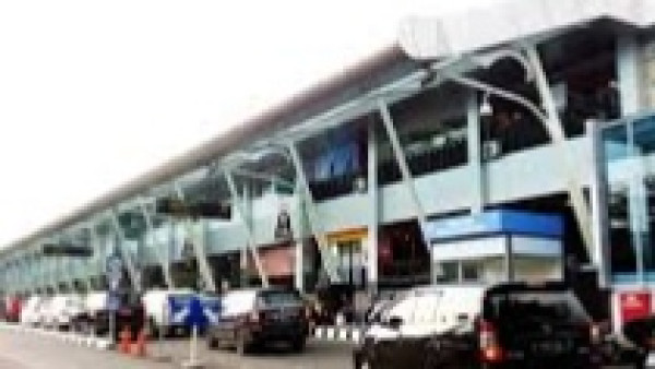 Bandara Husein Sastranegara Ditutup Sementara, Abu Vulkanik Anak Krakatau Berdampak ke Bandung
