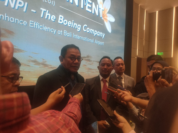 AirNav Indonesia dan Boeing Teken LoI Studi Optimasi Operasional Bandara  I Gusti Ngurah Rai
