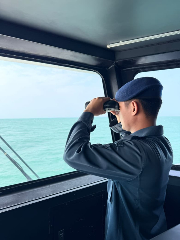 Tim SAR Gabungan  Perluas Pencarian Para Korban Tenggelamnya   KMP Virgo Transport 08