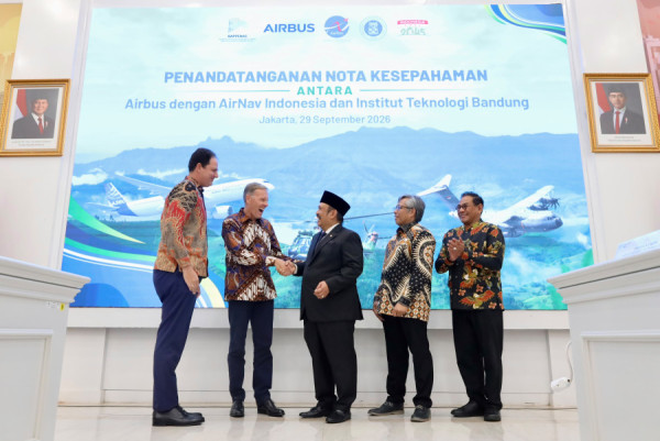 AirNav Indonesia dan Airbus Teken MoU Efisiensi dan Keberlanjutan Ruang Udara Indonesia