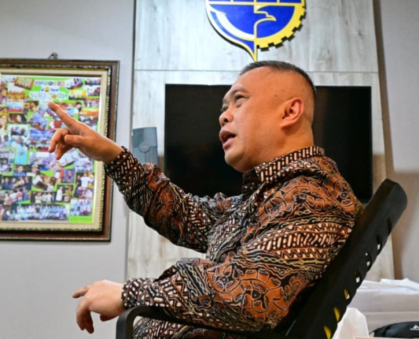 Pemerintah Segera Atur  Ongkos Angkutan Barang Berbasis  Jalan Raya dan Penyeberangan
