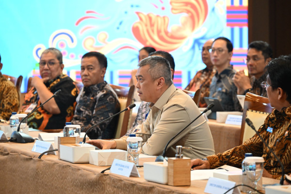 Menhub Dudy - USABC,: Dorong Investasi di Sektor Transportasi