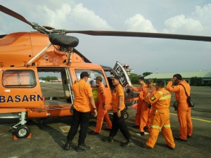 Evakuasi Korban Jatuhnya  Helikopter Basarnas Cukup Sulit
