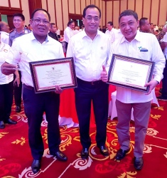 Pelindo IV Dan Sejumlah Stakeholder Raih Penghargaan