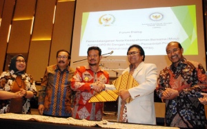  MENUJU KEMAJUAN DAERAH