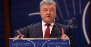 Naikkan Harga Minyak, Ukraina Tahan Dua Pejabat Tinggi Pertahanan