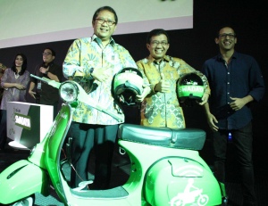  AKSES PERBANKAN MITRA GO-JEK