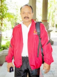 Adi Suandana Tidak Berani Prediksi Medali Tinju