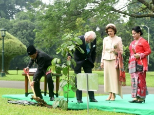 Upacara Penyambutan Kenegaraan Raja Swedia di Istana Bogor