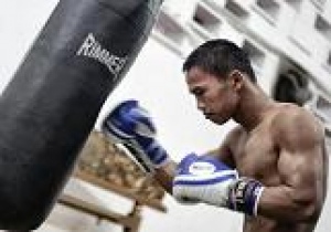 Daud Tak Mau Sesumbar Hadapi Petinju Thailand