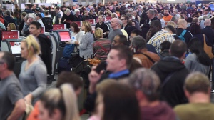 Etihad Bantu Australia Terkait Plot Penjatuhan Pesawat