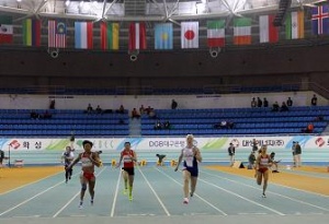 Tercepat, Dedeh Erawati ke Final