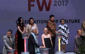  INDONESIA FASHION WEEK 2017