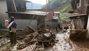 Perekonomian Warga Sidempuan Lumpuh Disapu Banjir