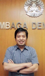 PR Besar Indonesia Menuju High Human Development