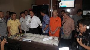 Bawa Sabu 15 Kg, BNN Tangkap Warga Negara Taiwan Di Apartemen