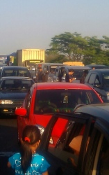 <b>Luar Biasa, Dua Malam Terjebak Macet Di Pejagan</b>
