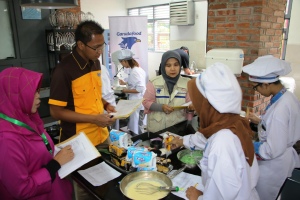  KOMPETISI KREASI MASAKAN 