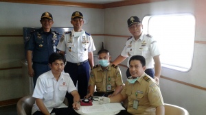 Kru Kapal &nbsp;Kaget, Tiba-Tiba Dikumpulkan Dan Disuruh Kencing Oleh Tim Medis&nbsp;
