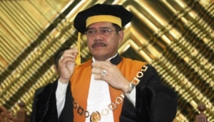 Hatta Ali Kembali Pimpin Mahkamah Agung