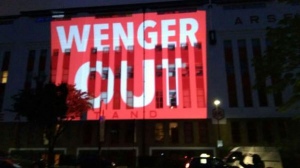 Menguat Seruan  Wenger Out dari Arsenal 