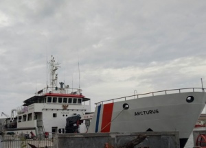 Disnav Medan Berangkatkan KN Arcturus Muatan Sembako Ke Aceh
